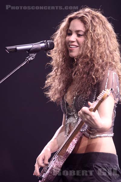 SHAKIRA - 2007-02-16 - PARIS - Bercy - 